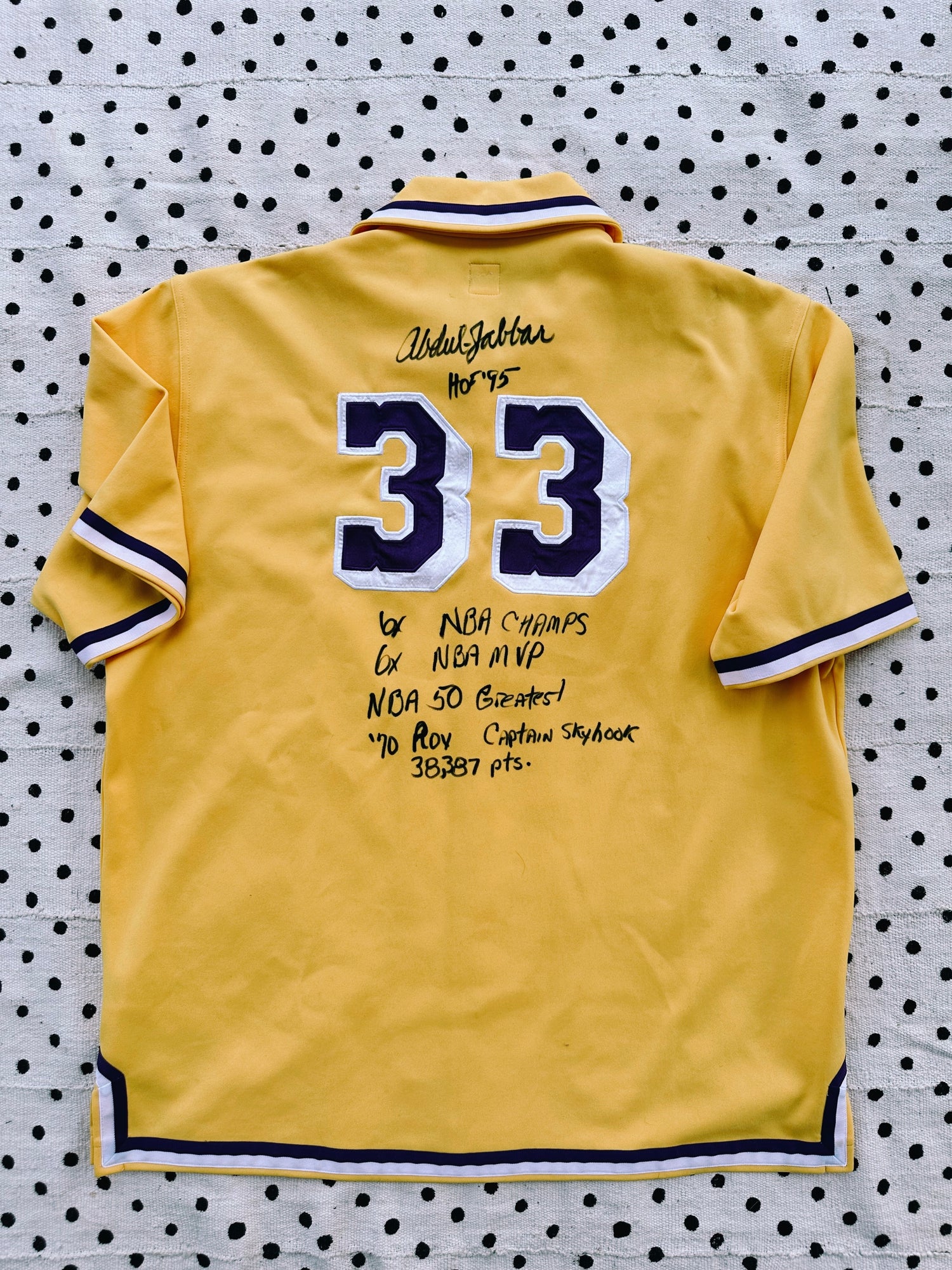 Vintage SIGNED Kareem Abdul Jabbar Warm Up