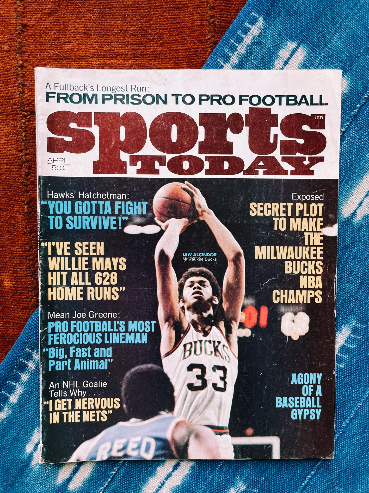 Vintage Sports Magazine Issues // Kareem Abdul Jabar (Please Select) – BLK  MKT Vintage